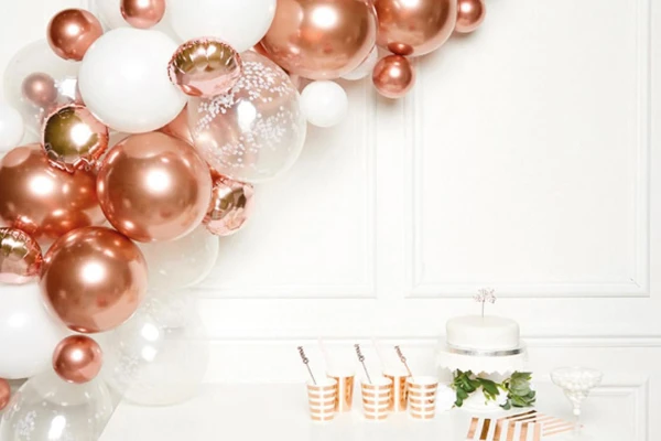 Diverse pynt til fest