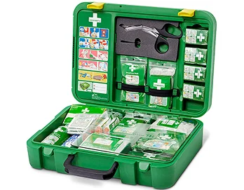 Innhold i Cederroth førstehjelpskoffert
