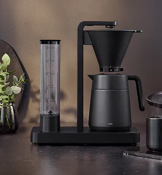Bilde av en kaffemaskin i svart